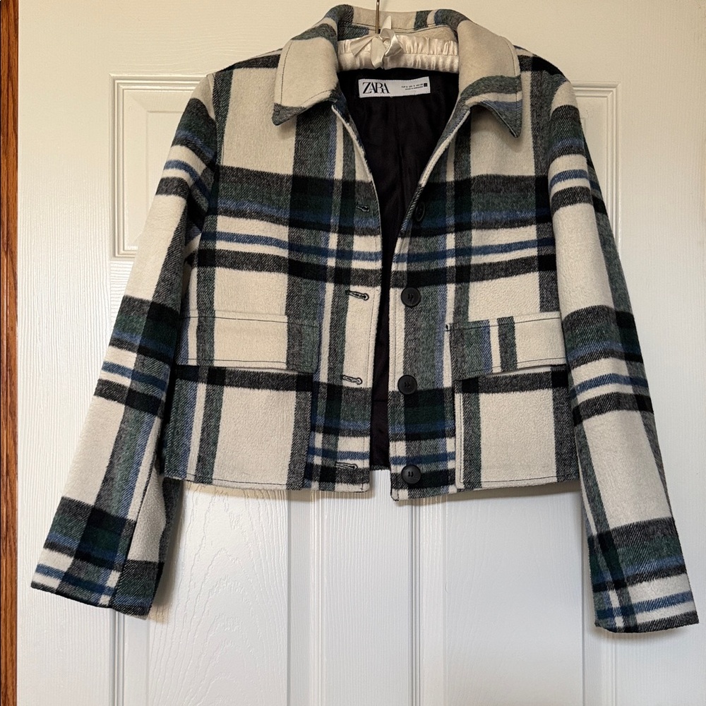 Zara Checkered Jacket in Black, White, and Green Size Small